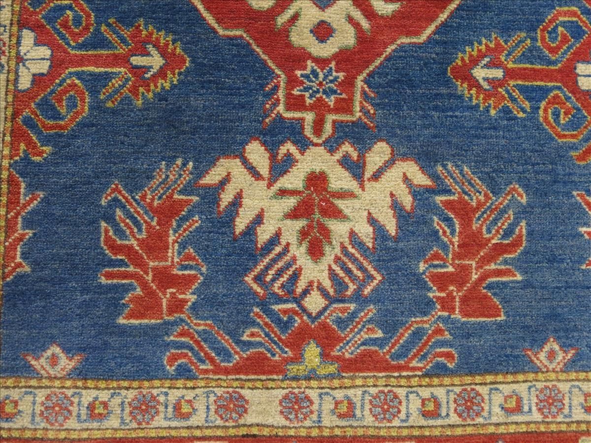Orientální koberec Kazak
