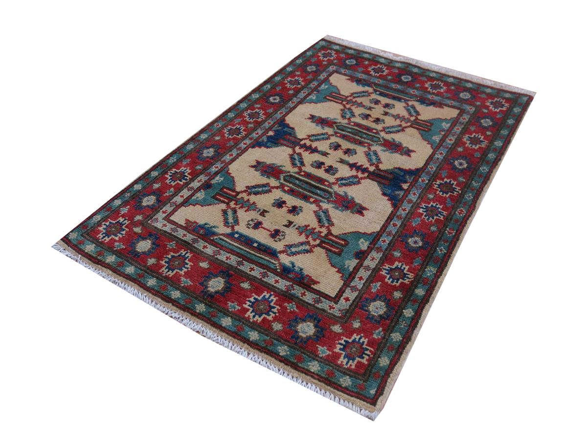 Oriental rug Kazak