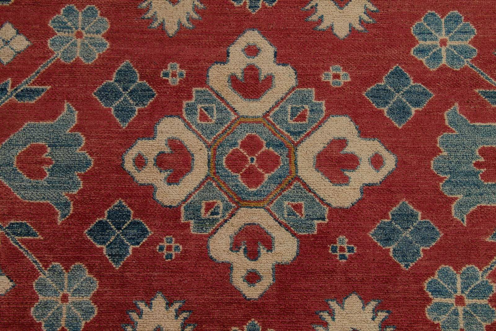 Oriental rug Kazak