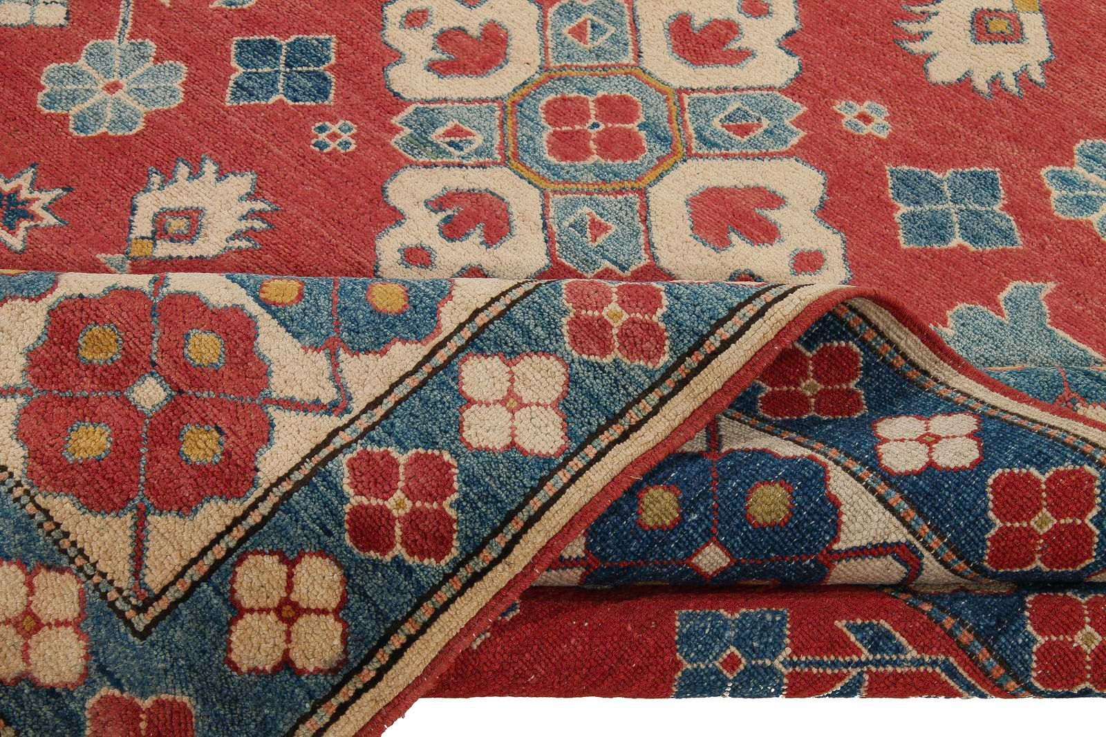 Oriental rug Kazak