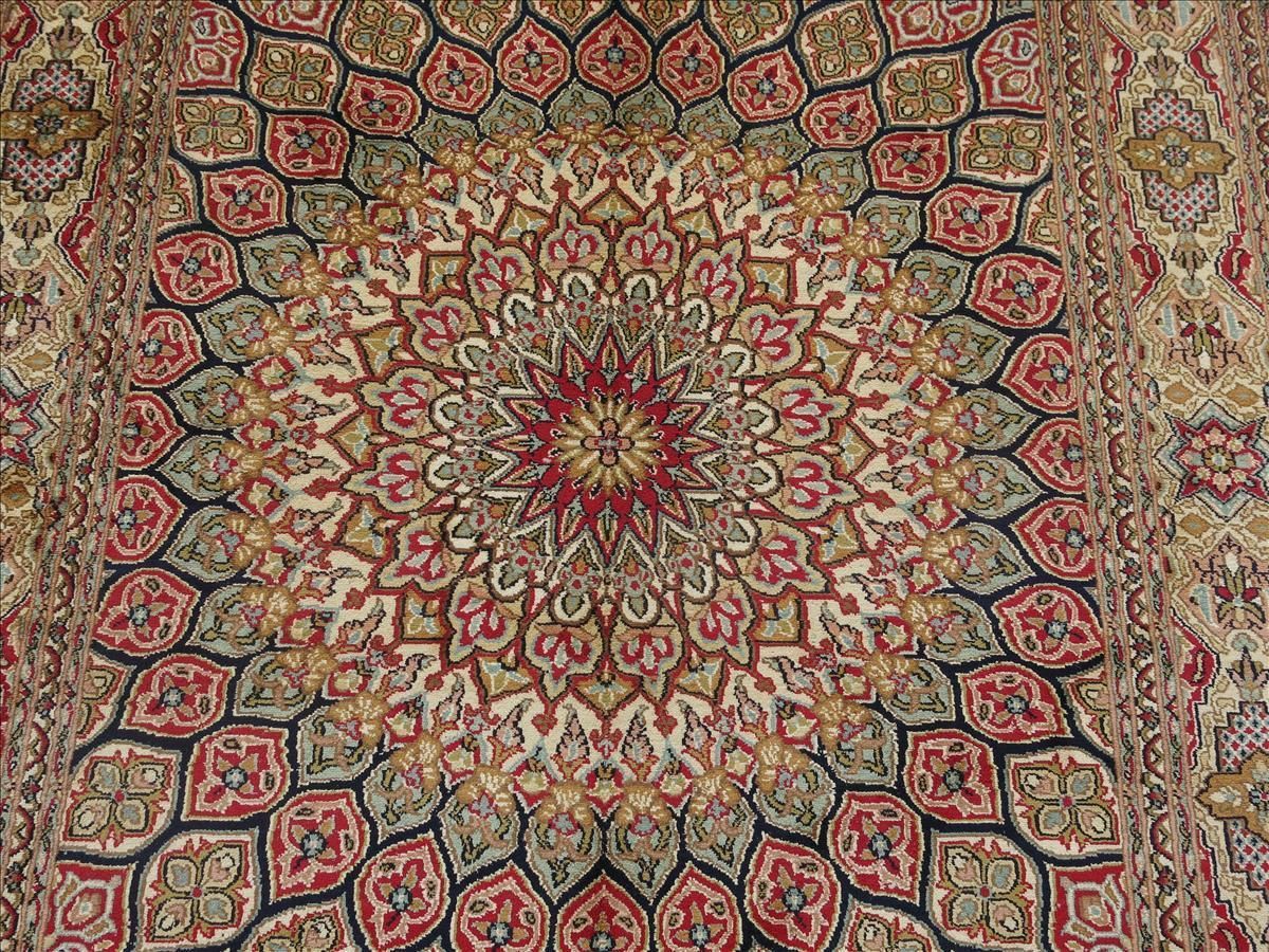 Oriental rug Kashmir Silk Exclusive