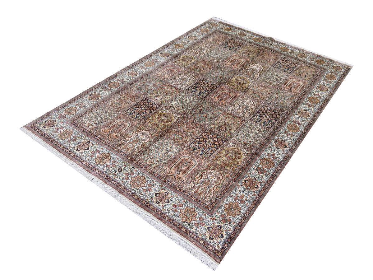 Oriental rug Kashmir Silk Exclusive