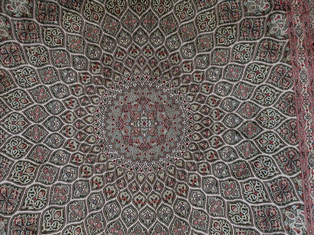 Oriental rug Kashmir Silk Exclusive