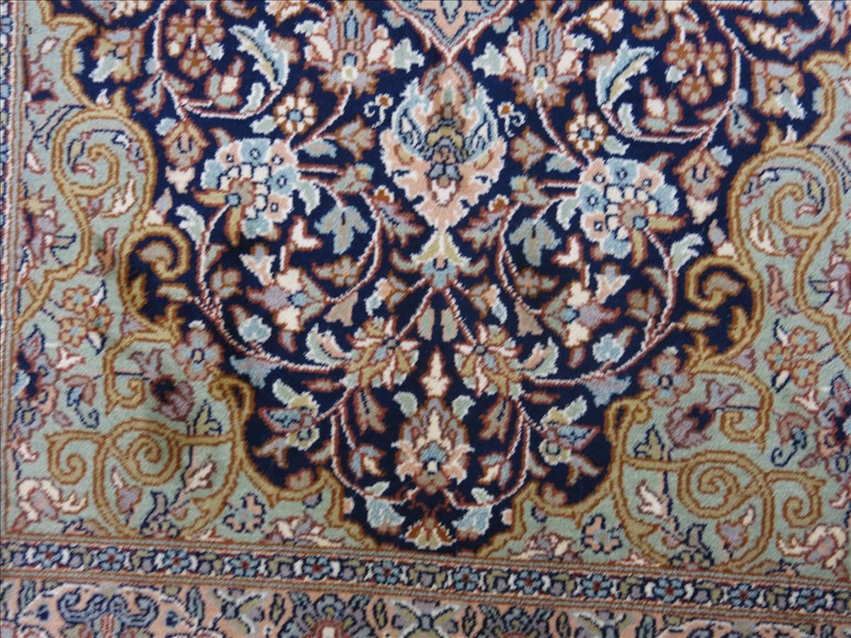 Oriental rug Kashmir Silk Exclusive