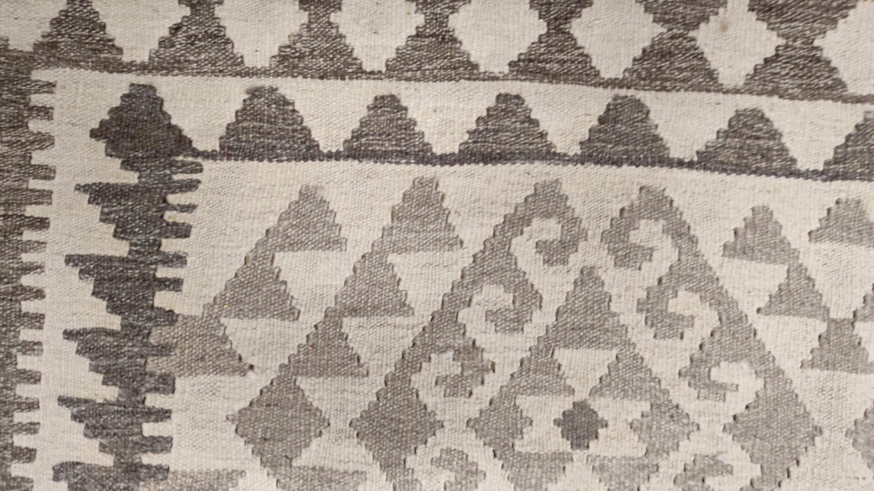 Modern rug Kelim Design Exclusive
