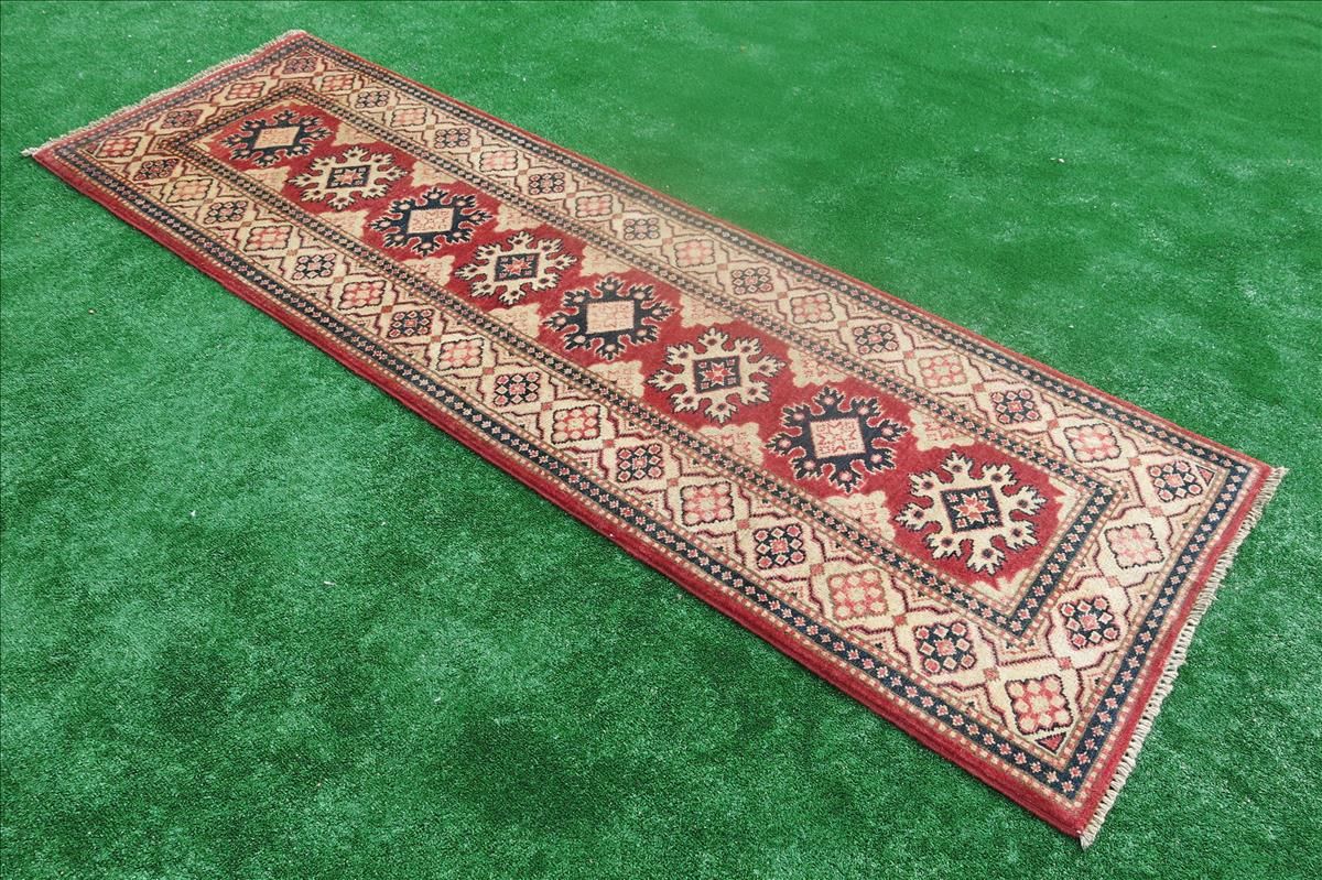 Oriental rug Kazak