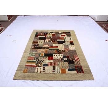 Modern rug Loribaft Royal