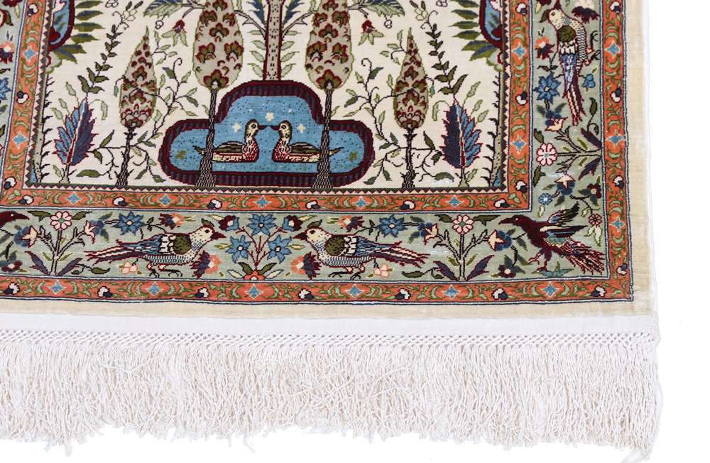Oriental rug Hereke