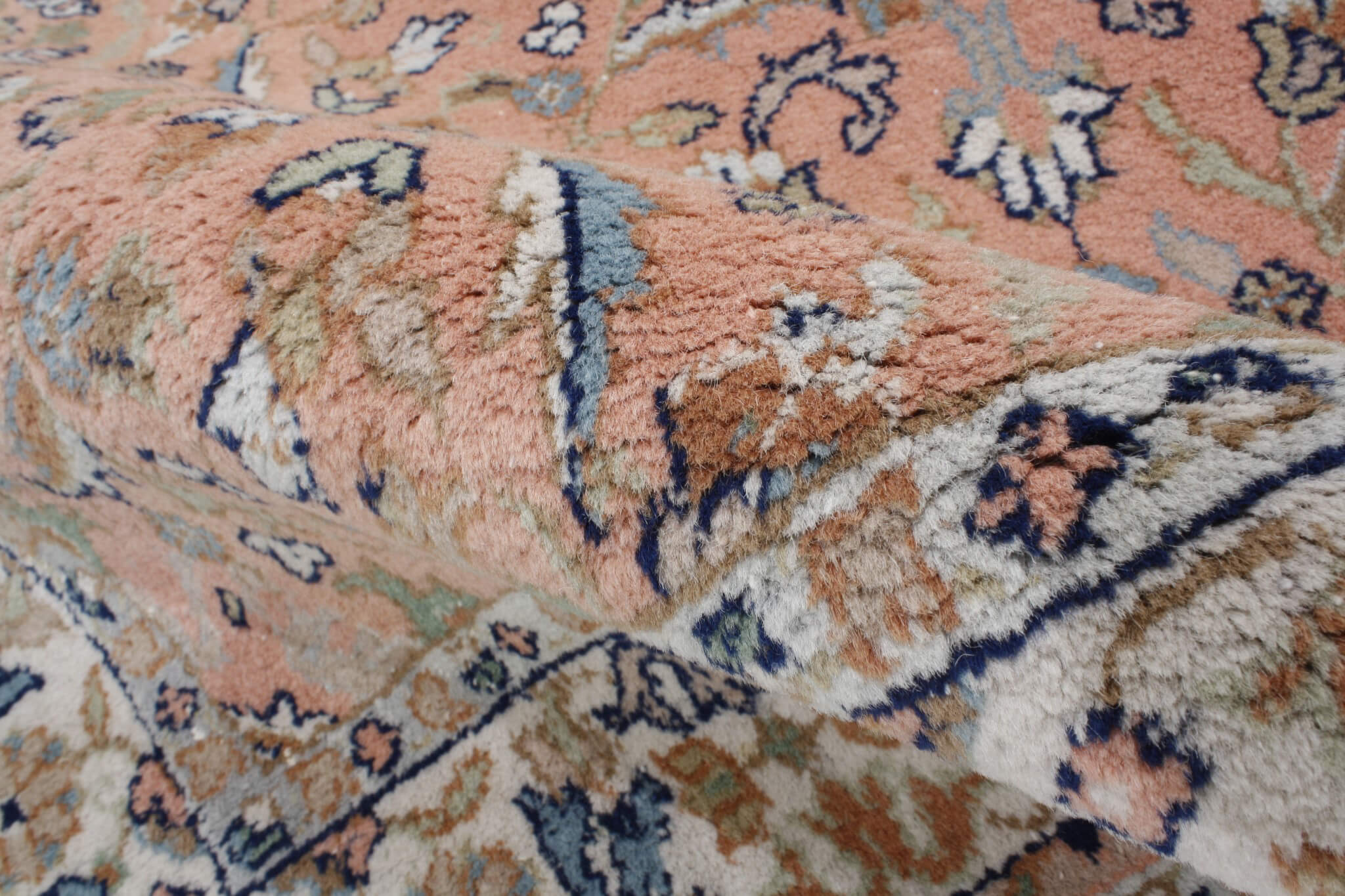 Oriental rug Sarough