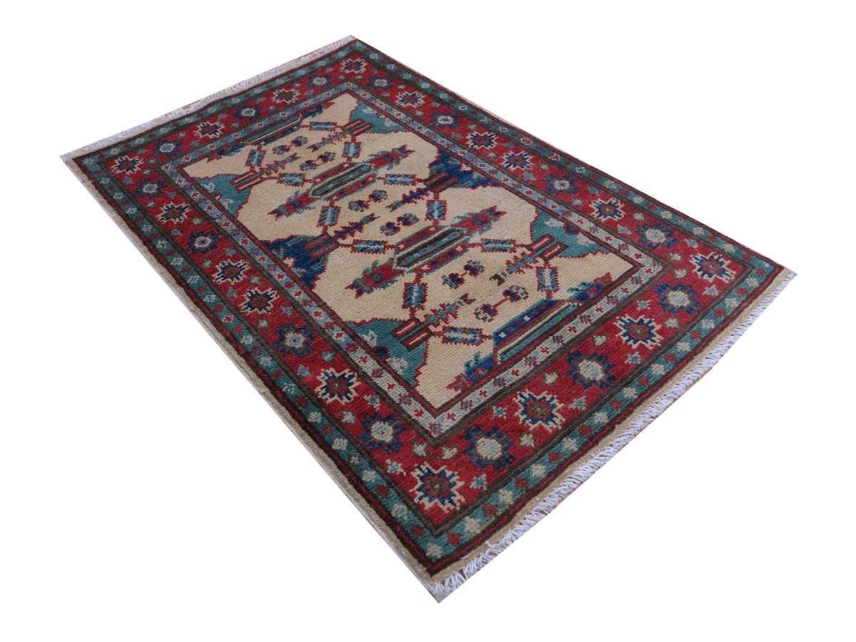 Orientální koberec Kazak