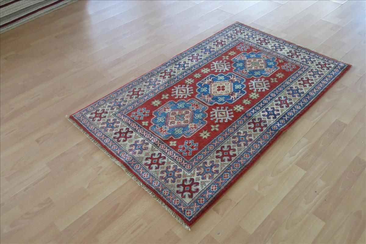 Orientální koberec Kazak