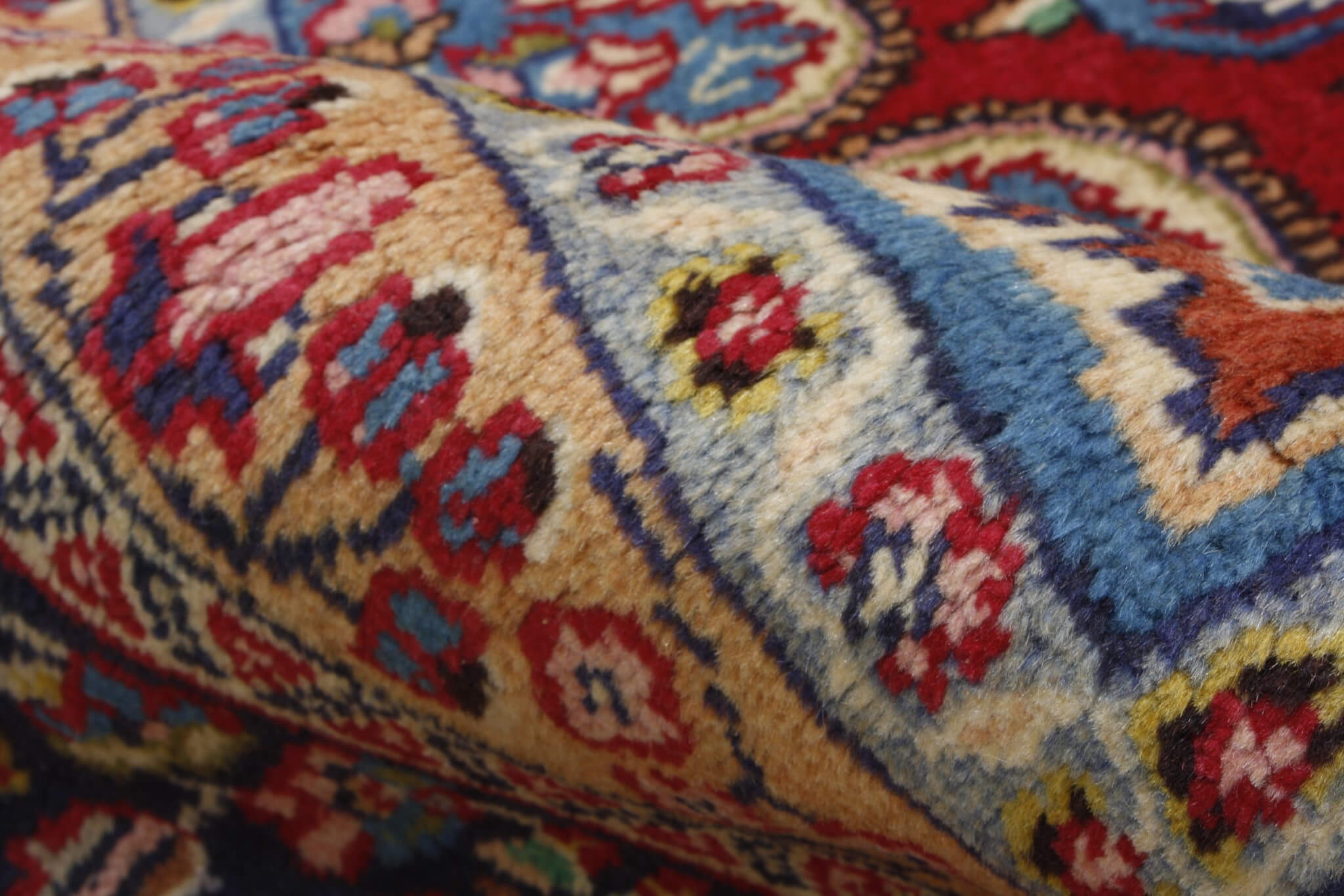 Persian rug Mahal