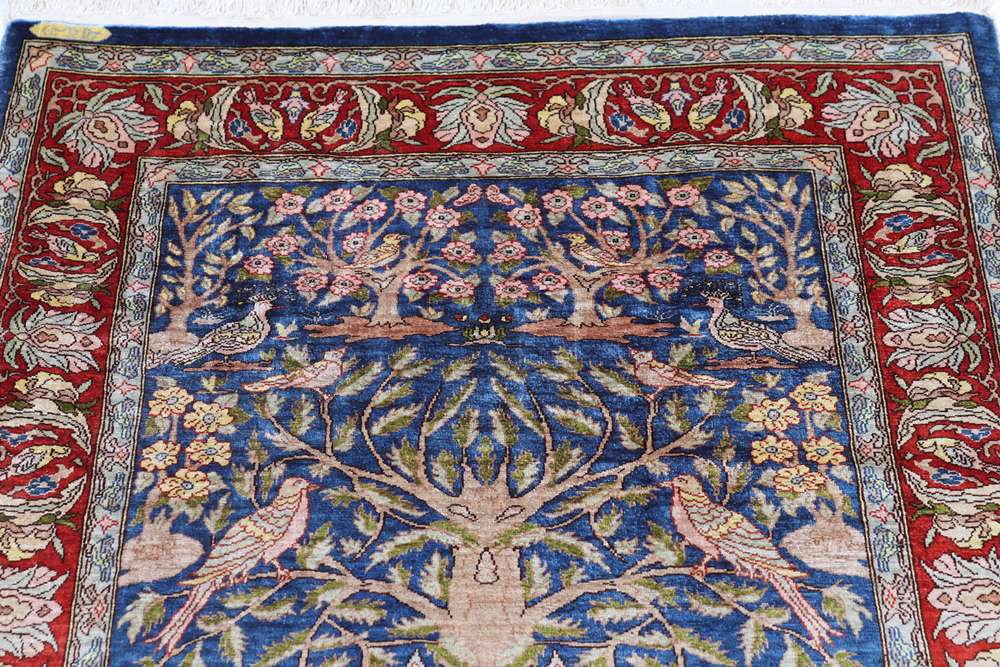 Oriental rug Hereke