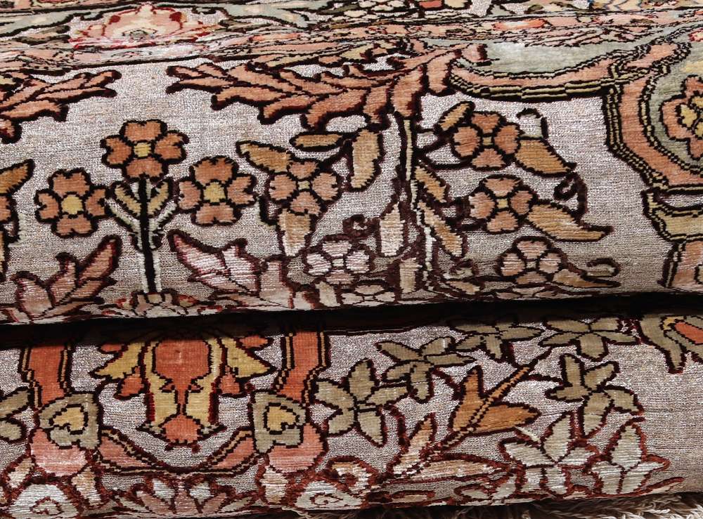 Oriental rug Hereke