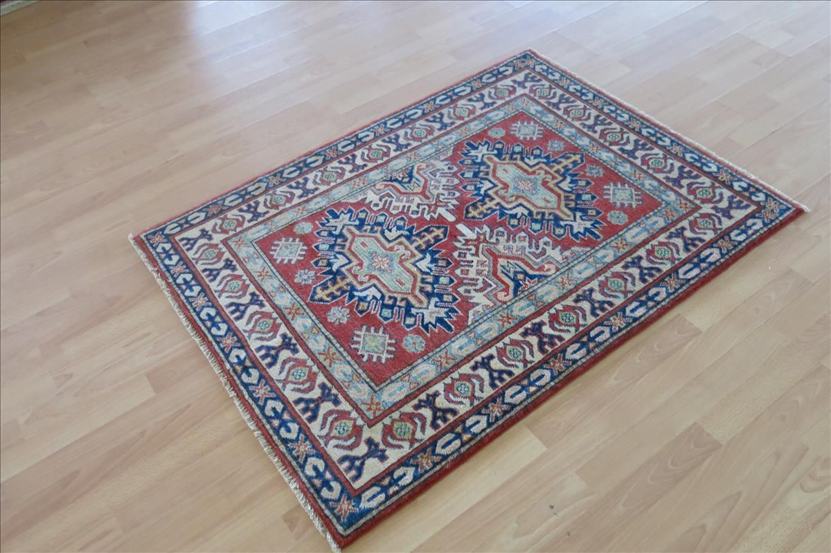 Orientální koberec Kazak