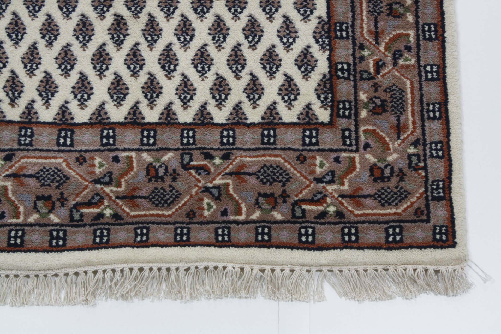 Oriental rug Mir