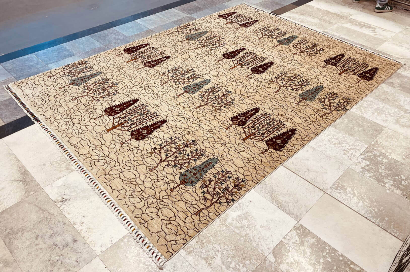 Oriental rug Ariana Royal