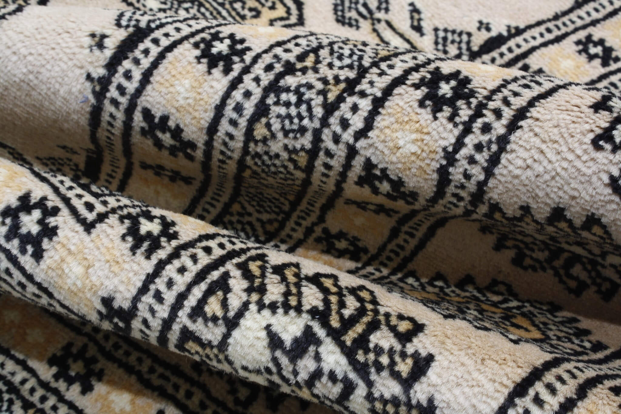 Oriental rug Bukhara Exclusive