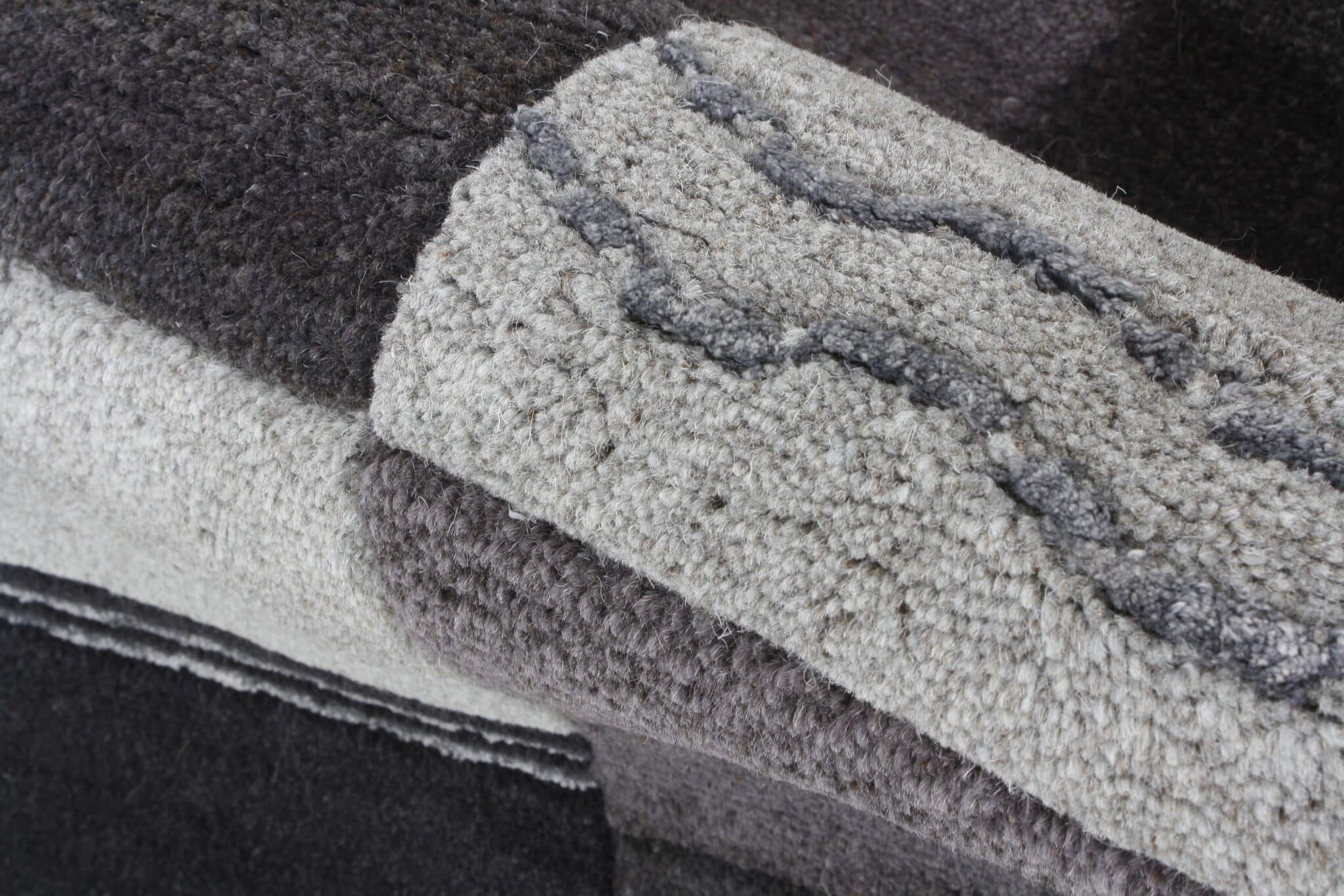 Modern rug Nepal Exclusive