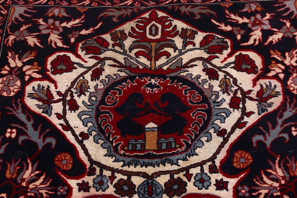 Oriental rug Silk