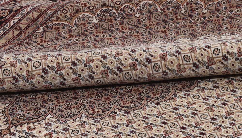 Oriental rug Tabriz
