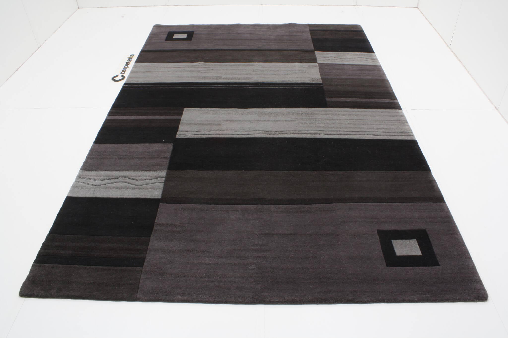 Modern rug Nepal Exclusive