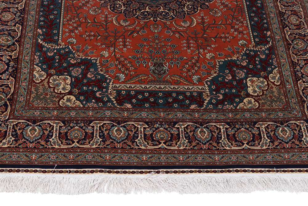 Oriental rug Hereke