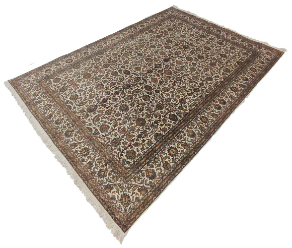 Kashmir Silk Exclusive