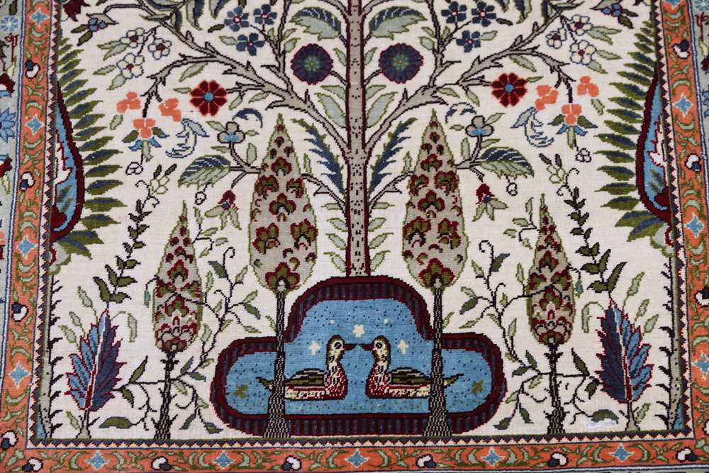 Oriental rug Hereke