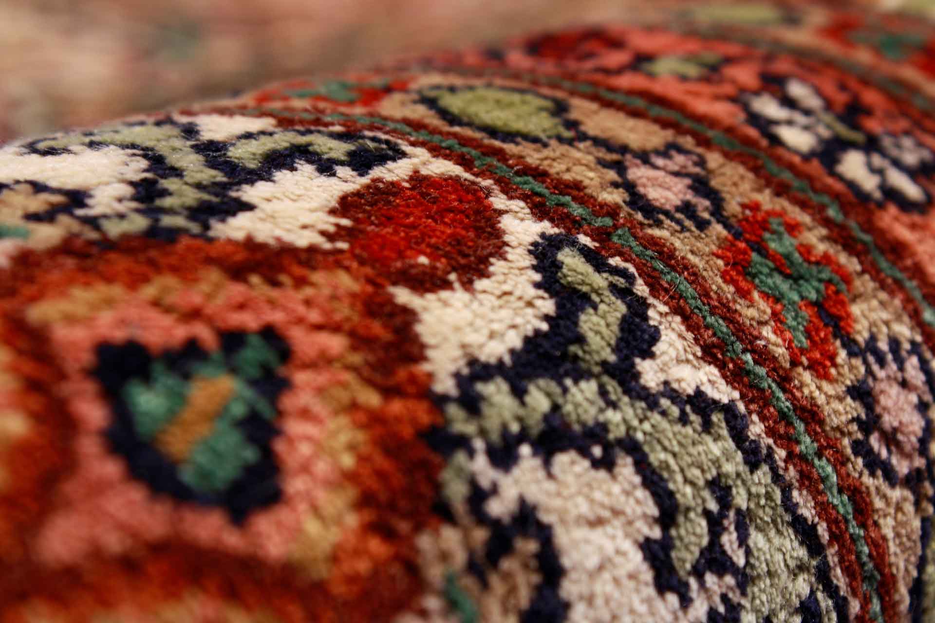 Oriental rug Kashmir Silk Exclusive