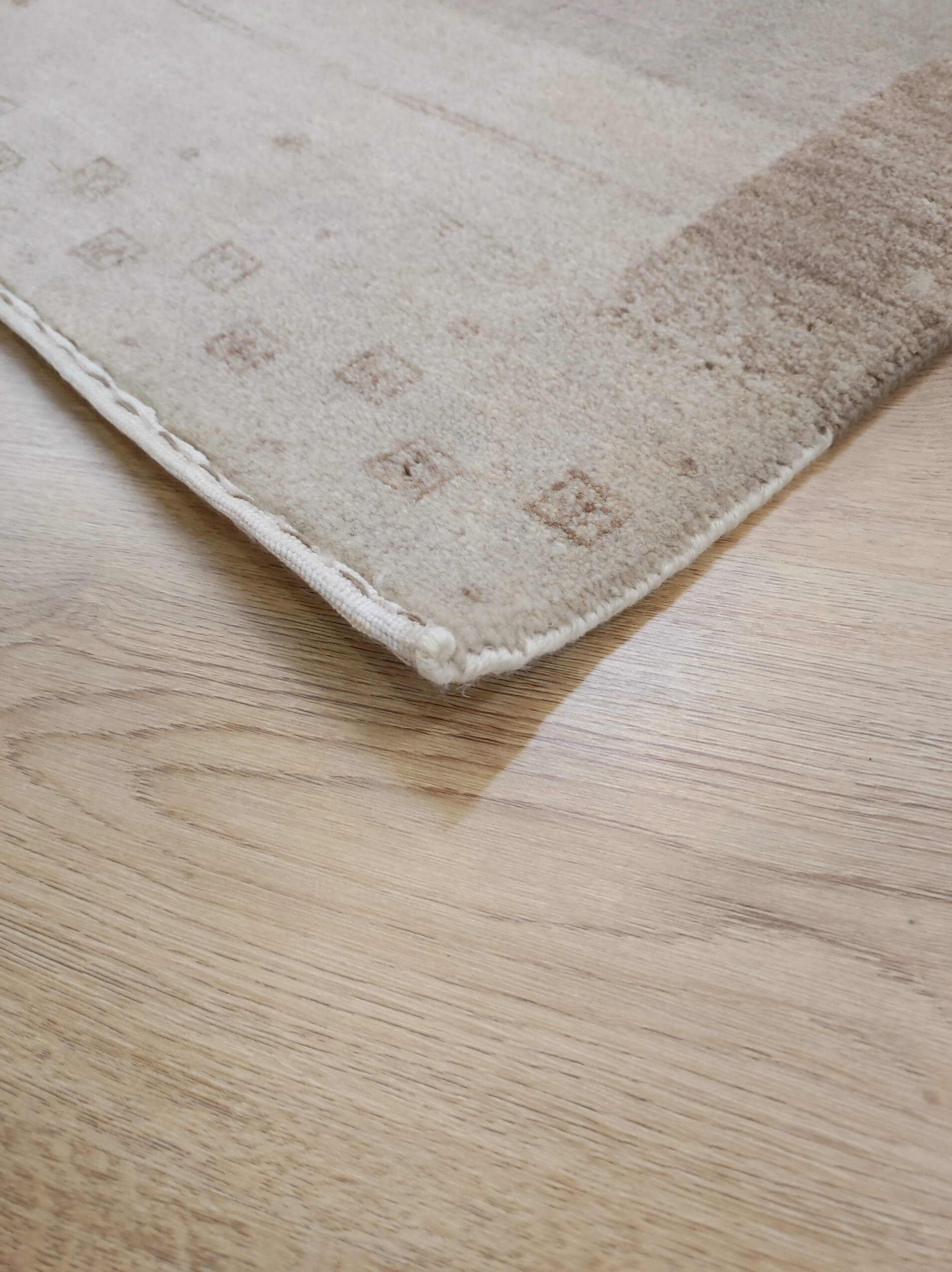 Modern rug Loribaft Royal