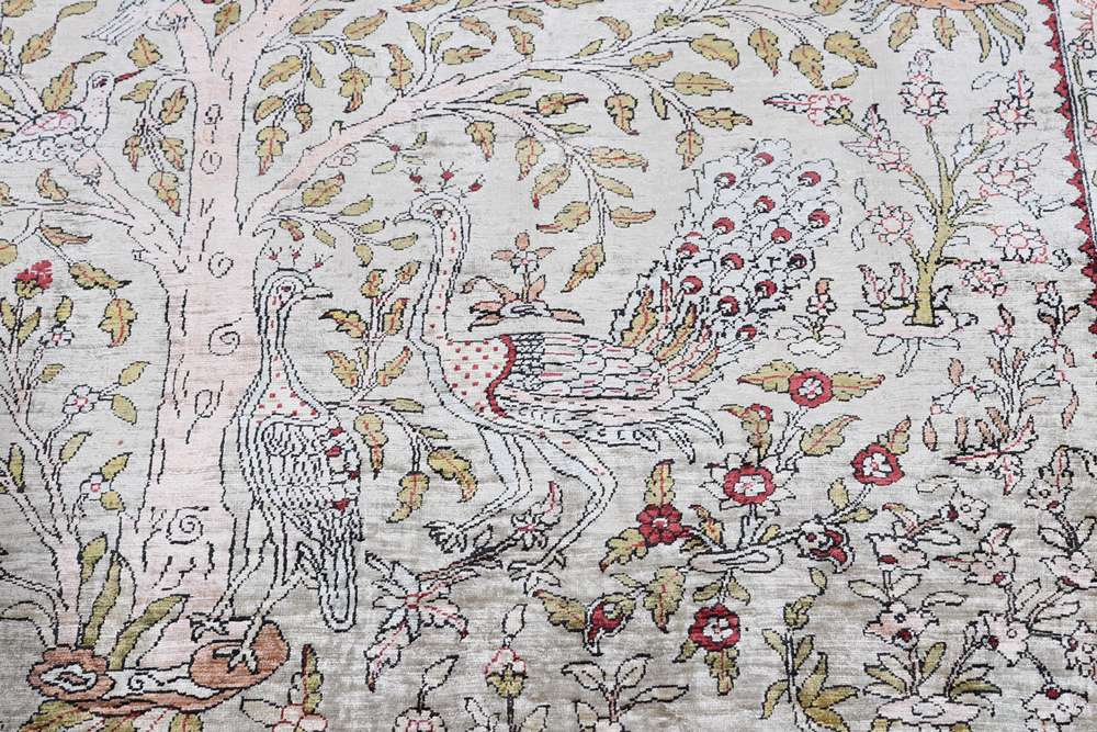 Oriental rug Hereke