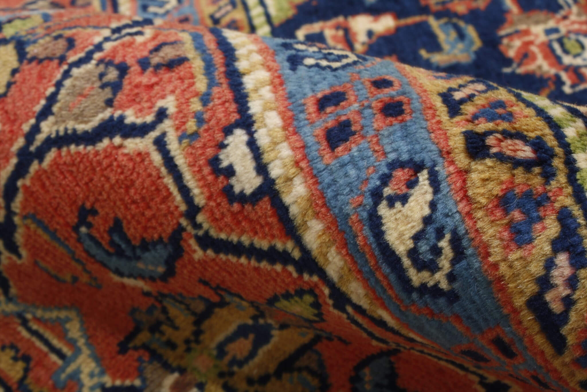 Persian rug Mahal