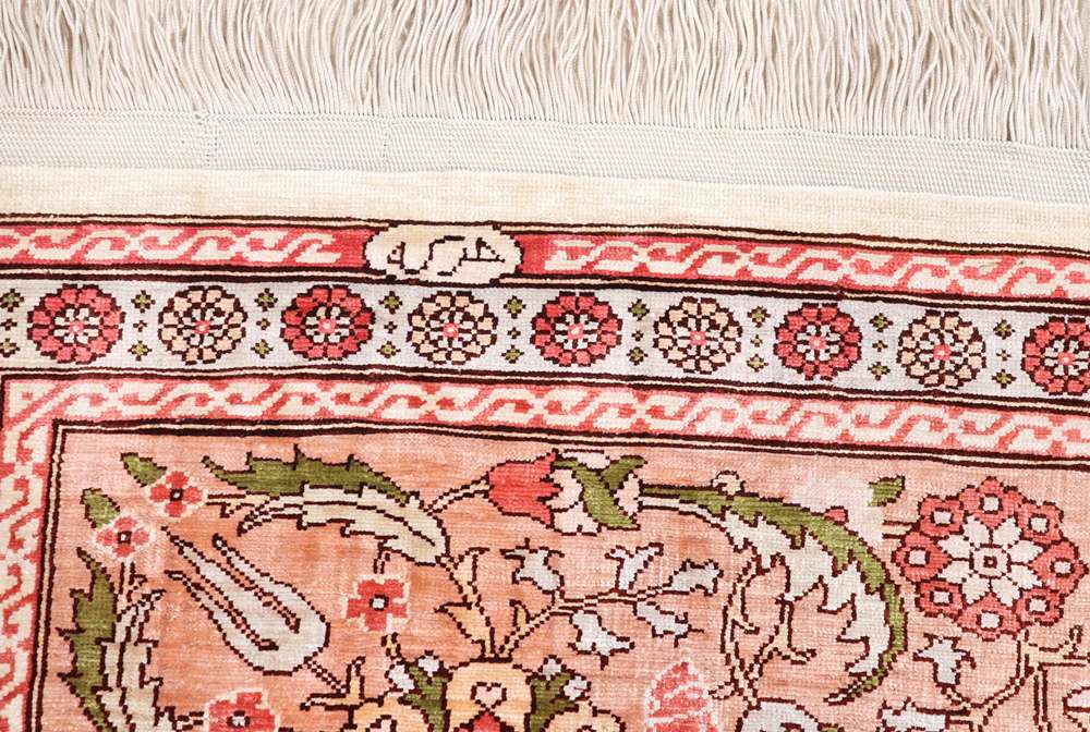 Oriental rug Hereke