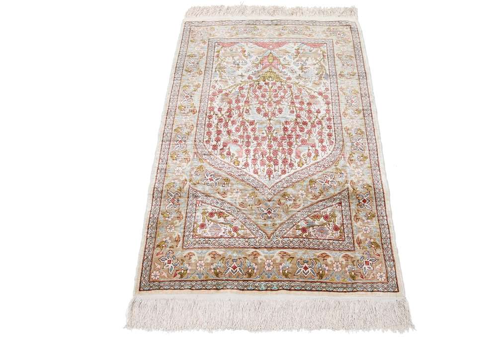 Oriental rug Hereke
