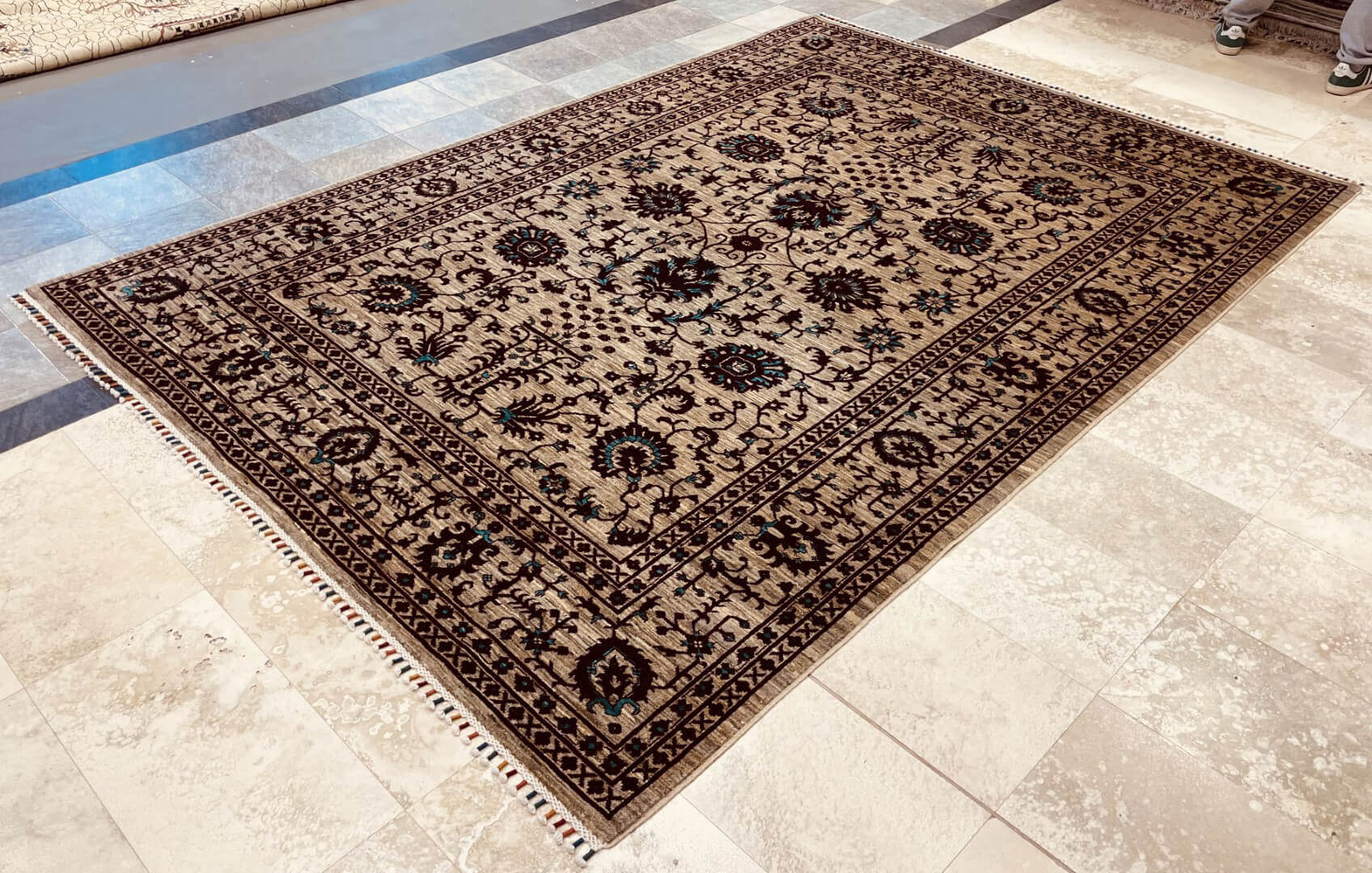 Oriental rug Ariana Royal