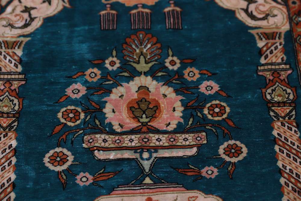Oriental rug Hereke