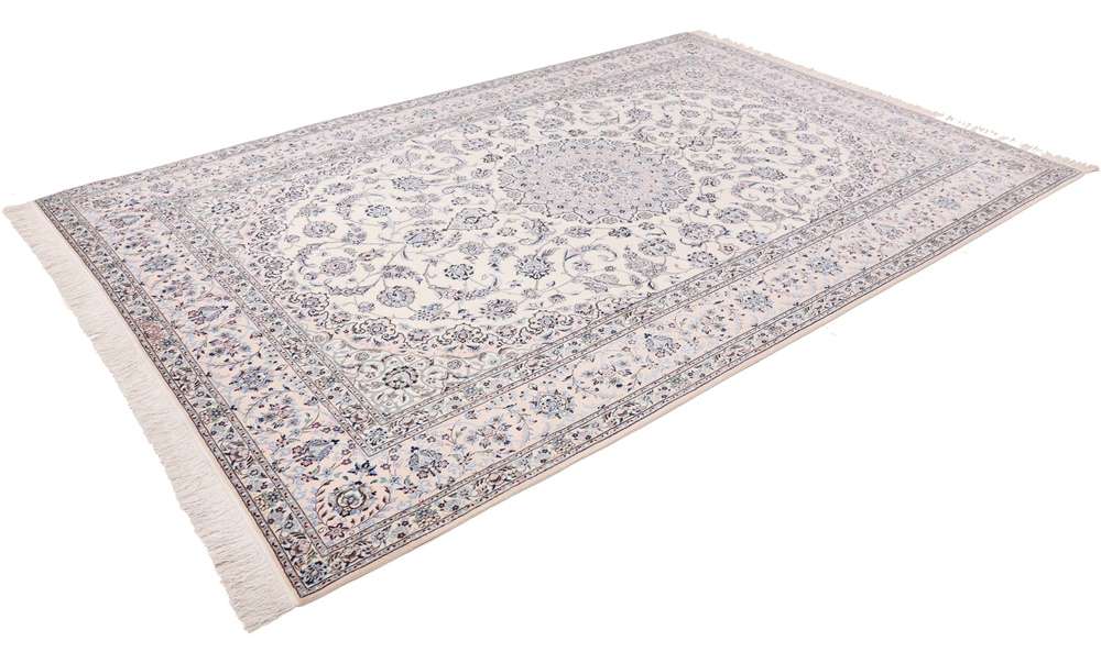 Persian rug Nain