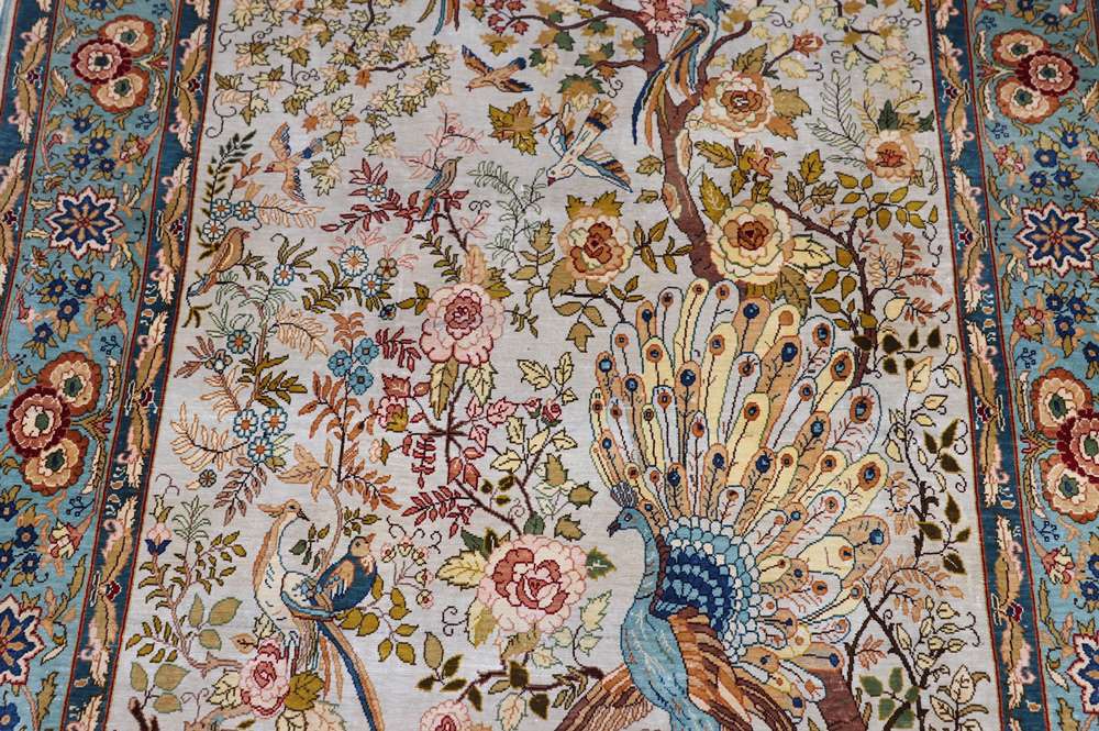 Oriental rug Hereke