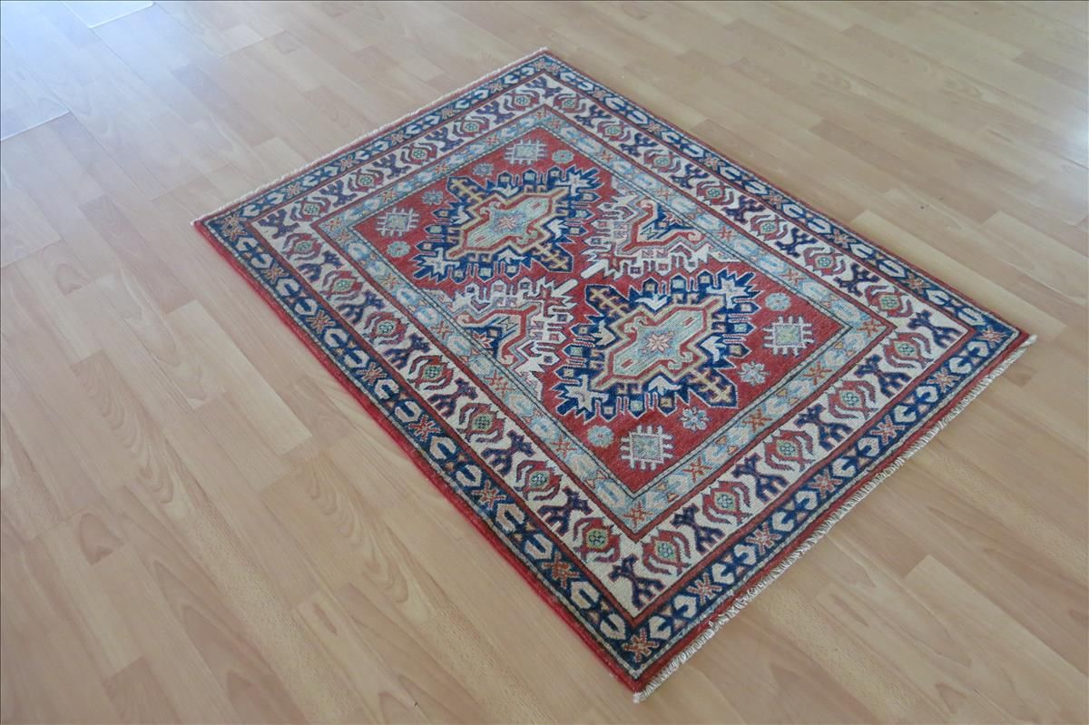 Orientální koberec Kazak