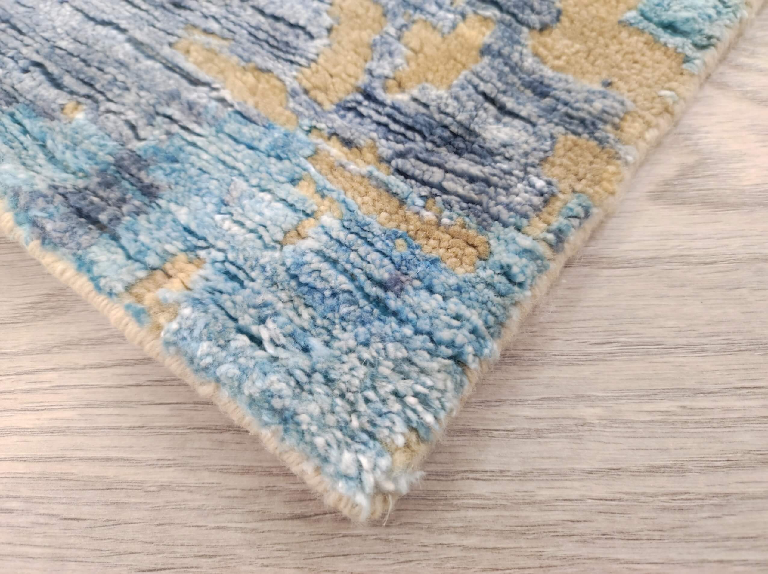 Modern rug Ikat Royal