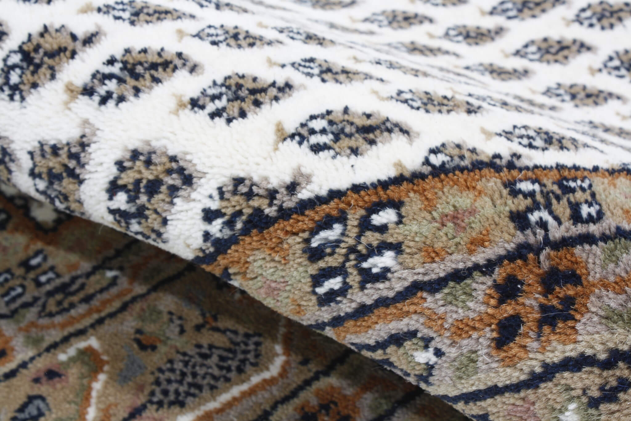 Oriental rug Mir