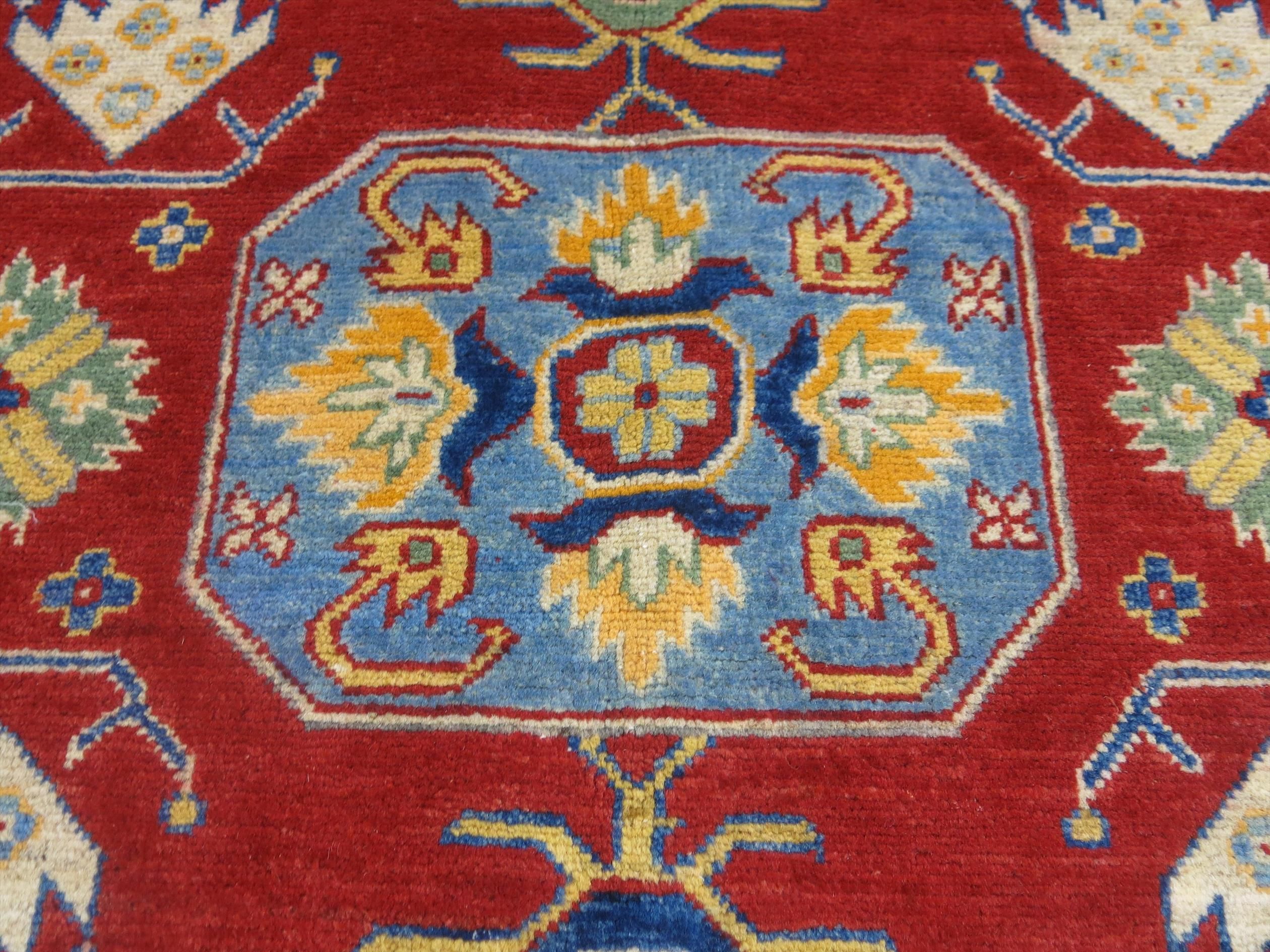 Orientální koberec Kazak