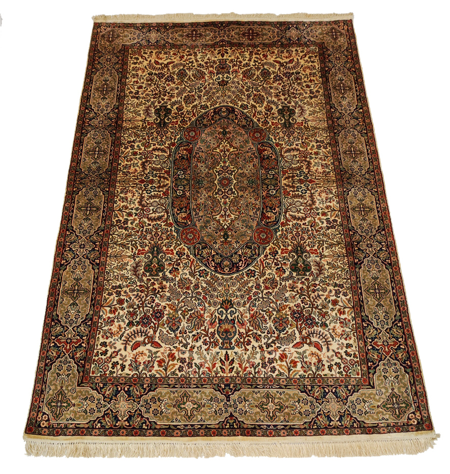 Kashmir Silk Royal