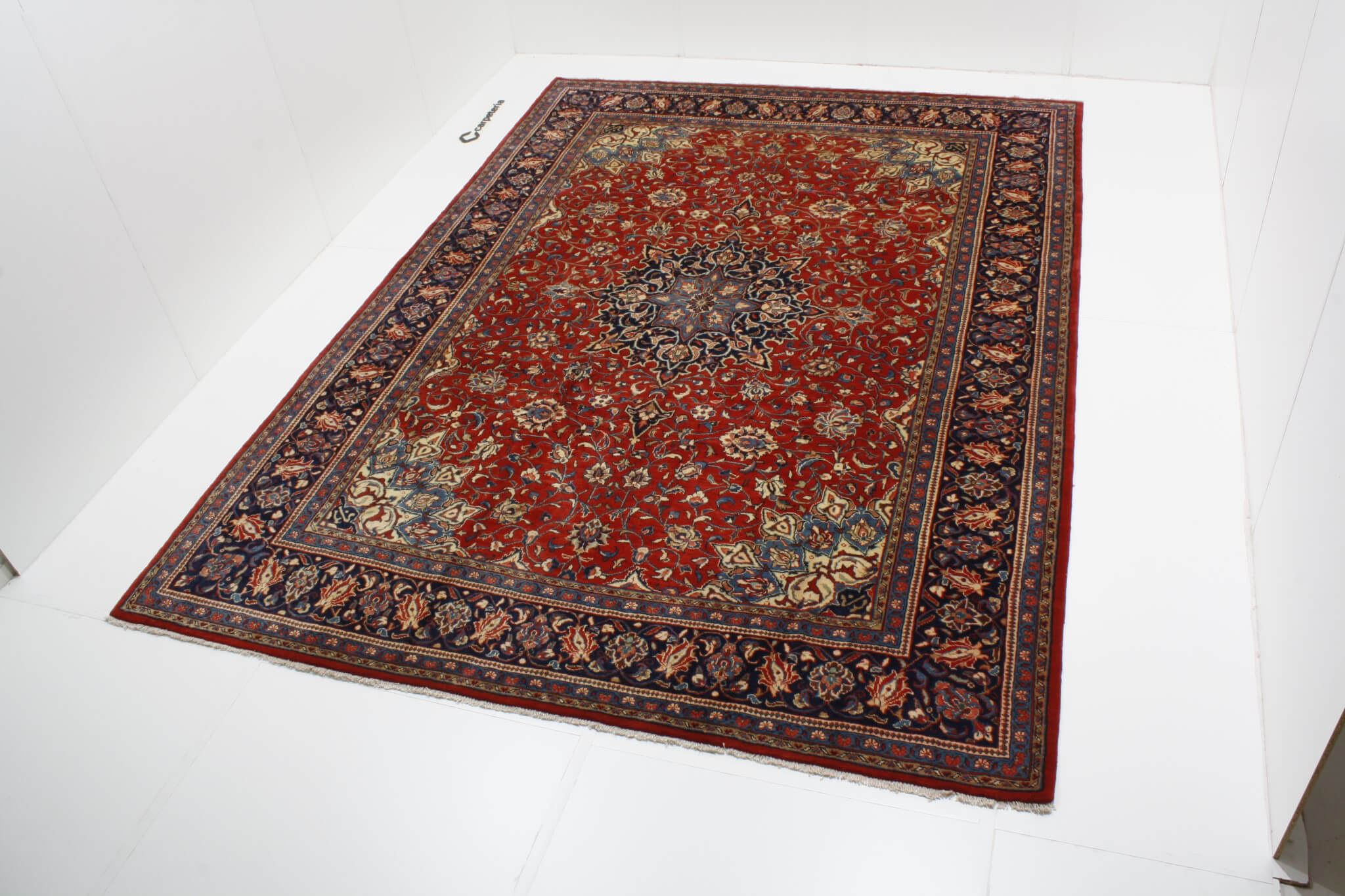Persian rug Mahal