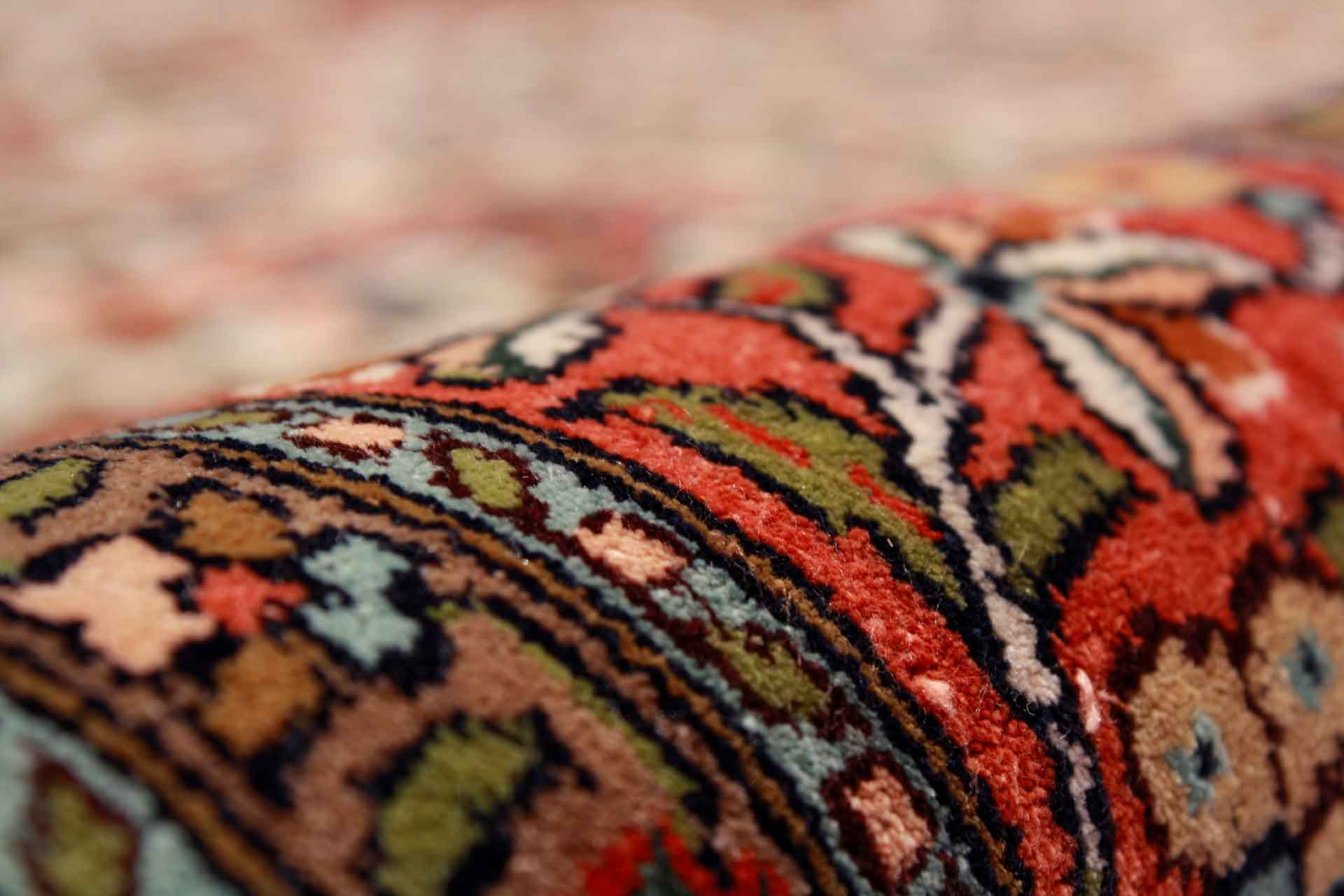 Oriental rug Kashmir Silk Royal