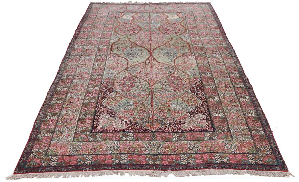 Persian rug Lawar