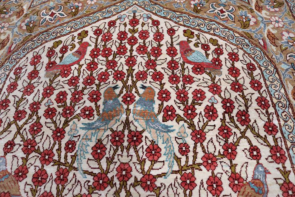 Oriental rug Hereke