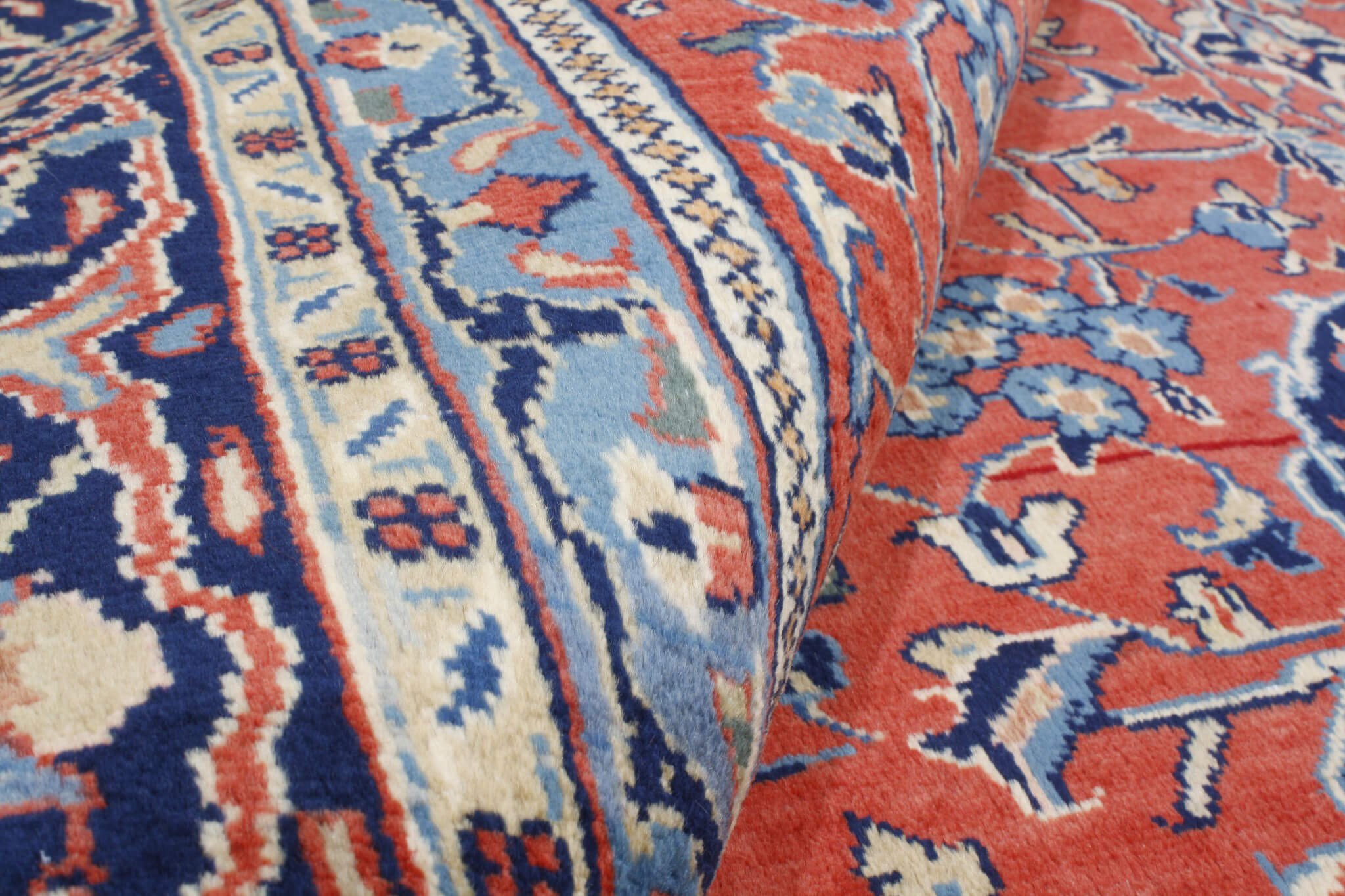 Persian rug Sarough