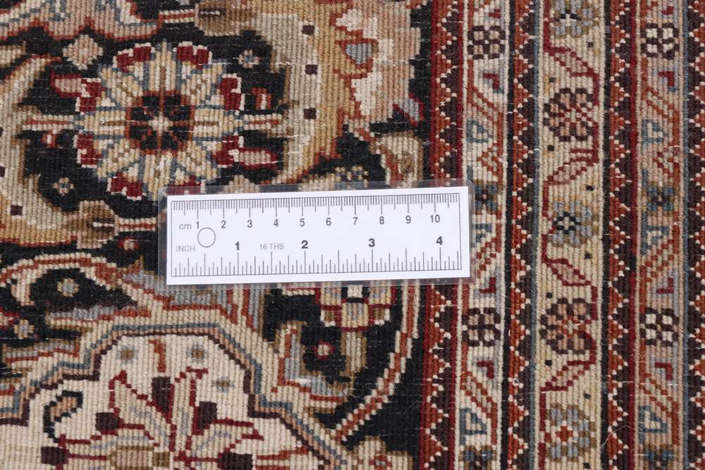 Oriental rug Tabriz